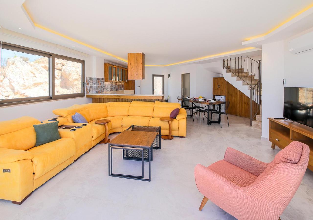 Villa 5 Sleeps 6 Isolated Pool See And Montain View-Villa Kartal Yuvasi Uzumlu  Exteriér fotografie