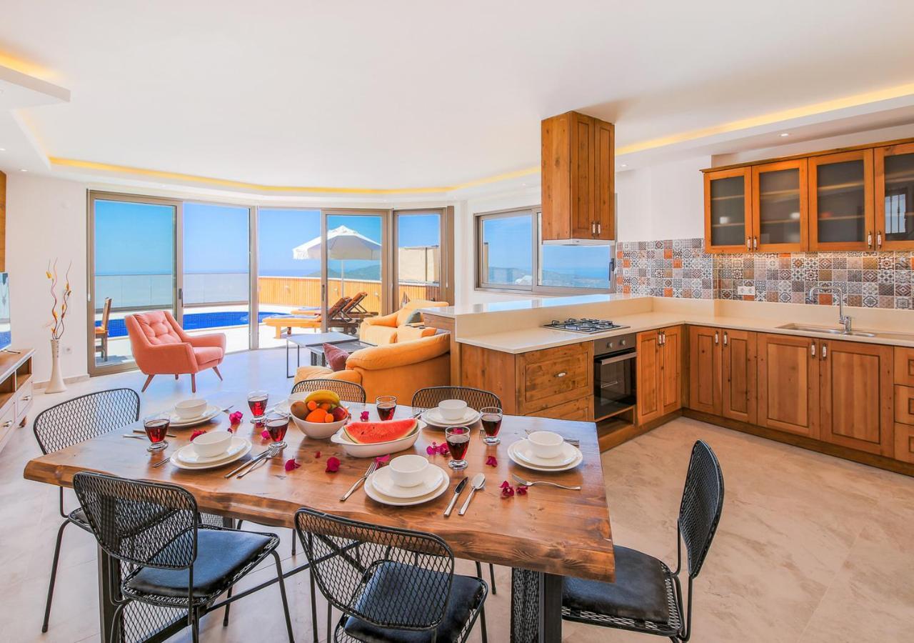 Villa 5 Sleeps 6 Isolated Pool See And Montain View-Villa Kartal Yuvasi Uzumlu  Exteriér fotografie