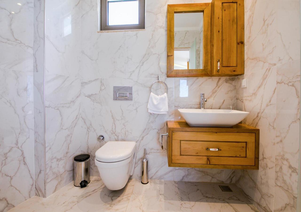 Villa 5 Sleeps 6 Isolated Pool See And Montain View-Villa Kartal Yuvasi Uzumlu  Exteriér fotografie