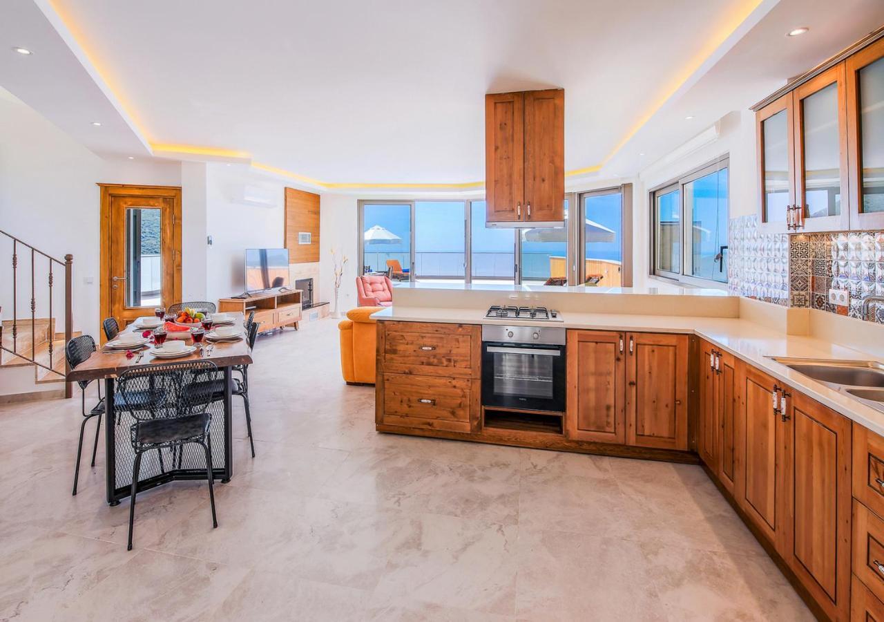 Villa 5 Sleeps 6 Isolated Pool See And Montain View-Villa Kartal Yuvasi Uzumlu  Exteriér fotografie