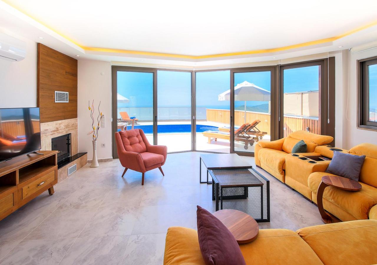 Villa 5 Sleeps 6 Isolated Pool See And Montain View-Villa Kartal Yuvasi Uzumlu  Exteriér fotografie